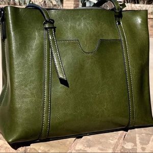 Maison De Beauté Marseille:  Provence Front Pocket Handbag